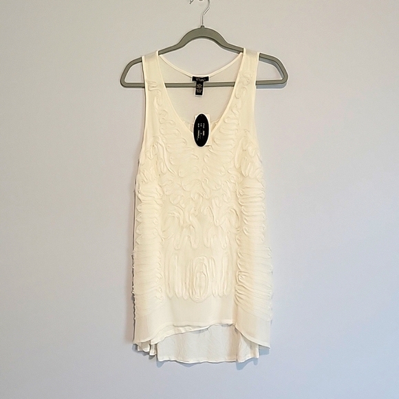 Cupio Women's White Sleeveless Lined Blouse Top Embellished Design Medium - Picture 1 of 9